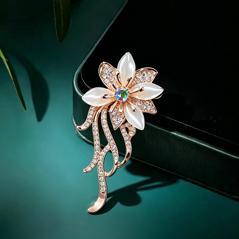 Women Accessories Bouquet - เข็มกลัดรูปดอกกล้วยไม้ประดับพลอยตาแมวสไตล์วินเทจสำหรับผู้หญิง แฟชั่นเข็มกลัดรูปช่อดอกไม้สีทอง เครื่องประดับสำหรับงานปาร์ตี้ ออฟฟิศ ของขวัญสำหรับสุภาพสตรี