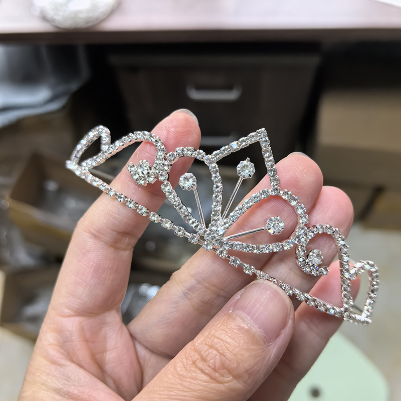 สีเงิน ไรน์สโตน มงกุฎเจ้าสาว ค - Women Accessories For Wedding บทวิจารณ์และราคา