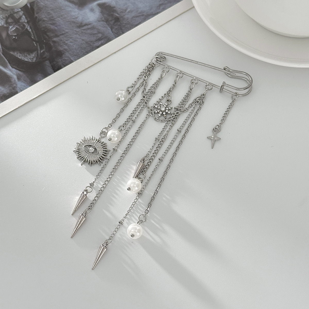 เข็มกลัดมุกเทียม เข็มกลัดรูปทร - Women'S Accessories For Formal Wear บทวิจารณ์และราคา