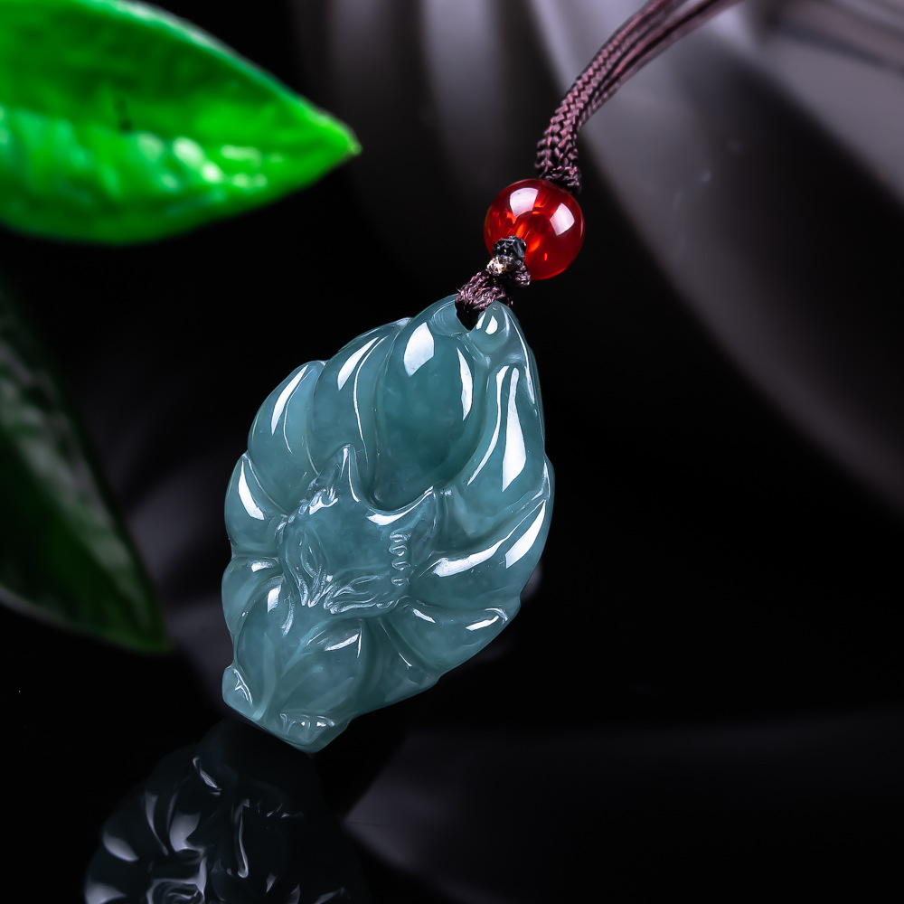 หยกพม่าธรรมชาติจี้รูปสุนัขจิ้ง - Women Accessories For Gift บทวิจารณ์และราคา